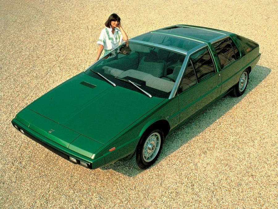  Maserati Medici Concept 1974 года  (фото 2 из 4)